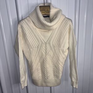 Karen Millen cream cowl neck sweater  Size 2 100% Wool